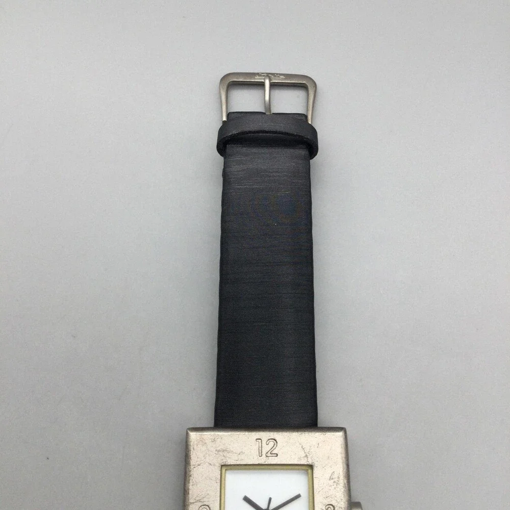Projects Michael Graves Womens Watch 30mm Square Dial Silver Tone New Battery